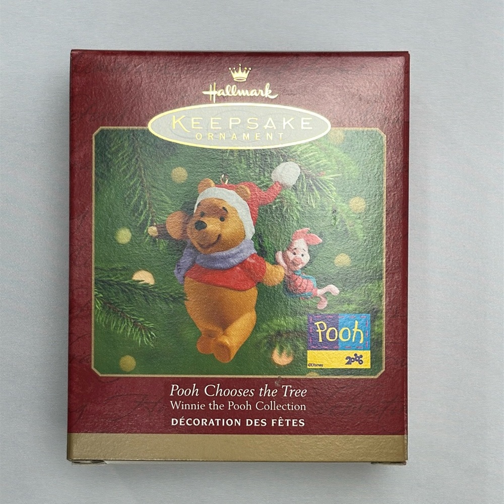 Hallmark Winnie the Pooh Pooh Chooses the Tree Ornament - NIB
